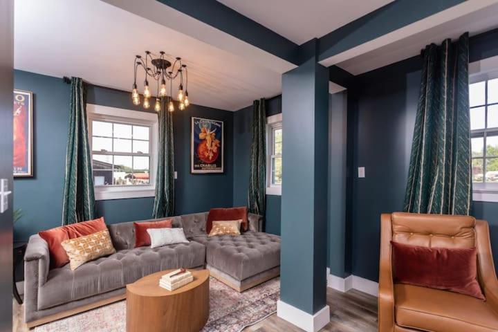 The Legacy Inn ルーレイ エクステリア 写真